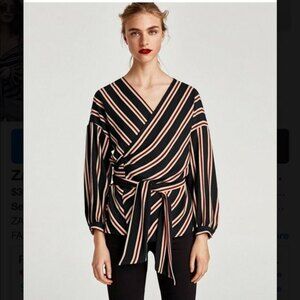 Zara Black & Cream Stripe Wrap Top Blogger's Favorite Neutral Size Medium